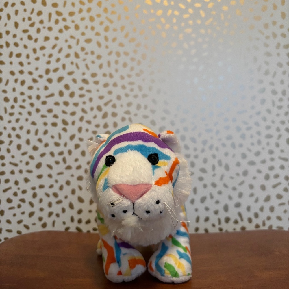 Rare colorsplash tiger webkinz